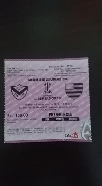 Ingresso do Jogo em Oruro e abobrinhas.