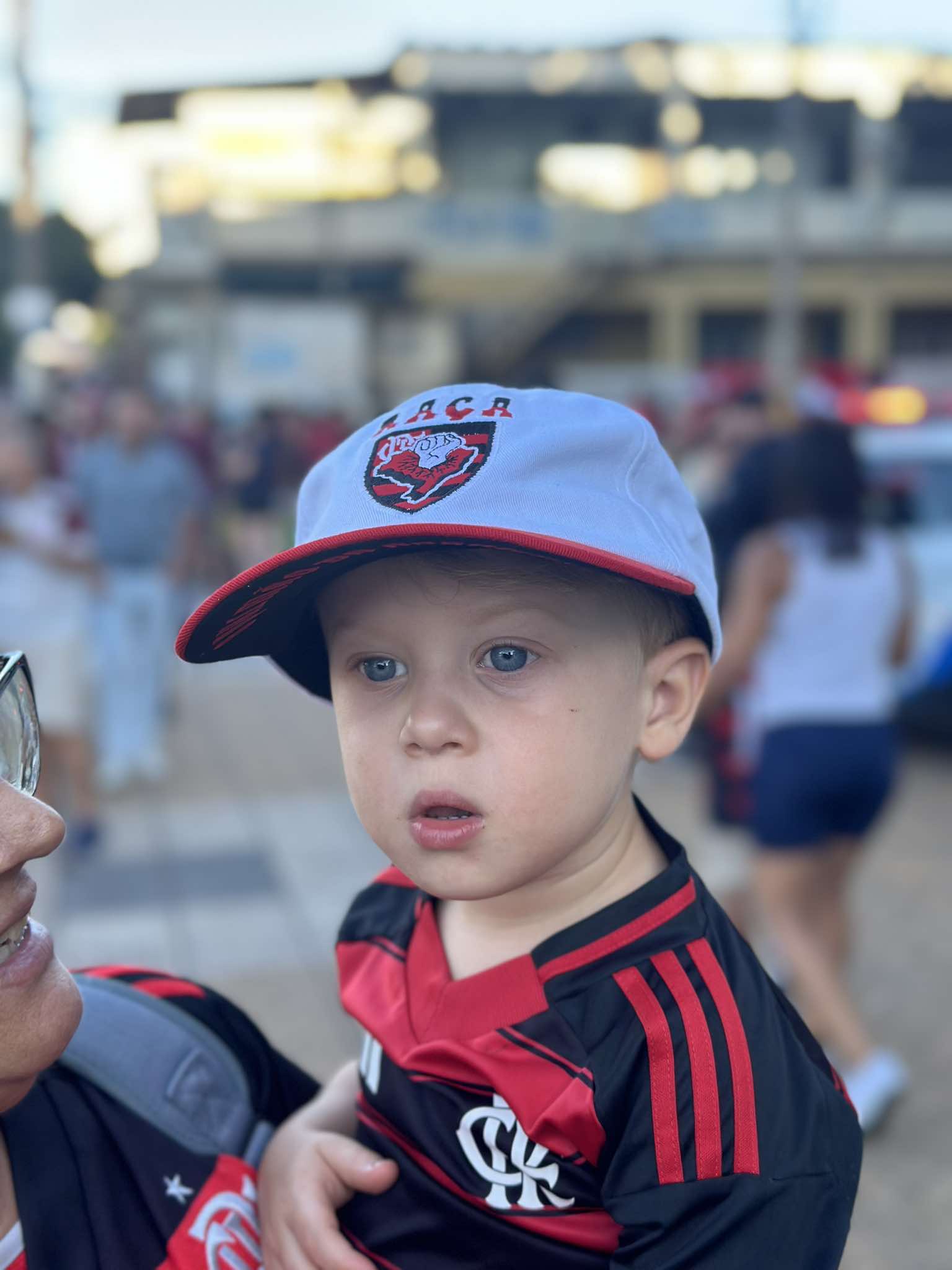 E o que sobrou da carniça frita de ontem.