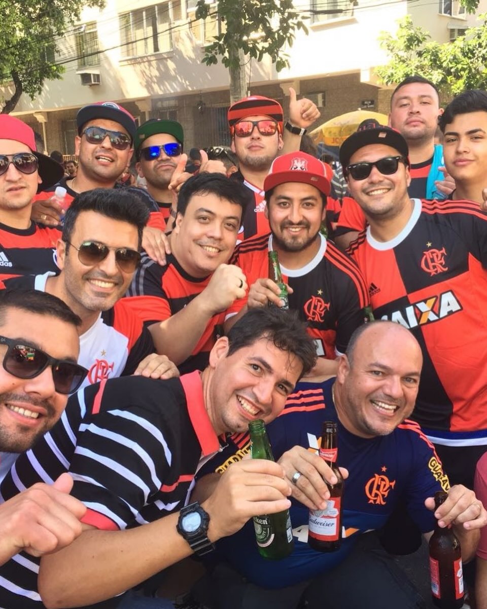 E o que sobrou da hemorroida de ontem.